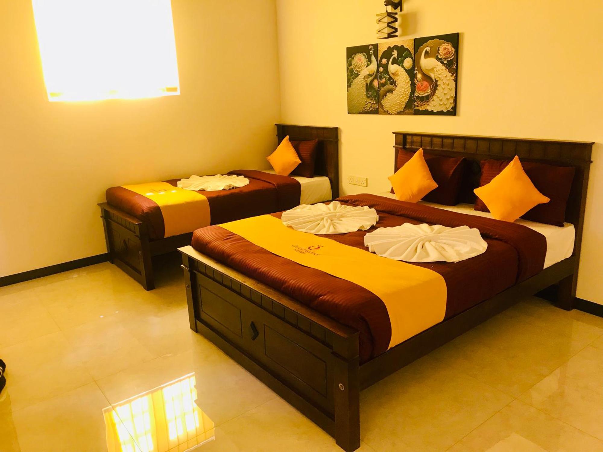 נוארה אליה Queensland Hotel מראה חיצוני תמונה