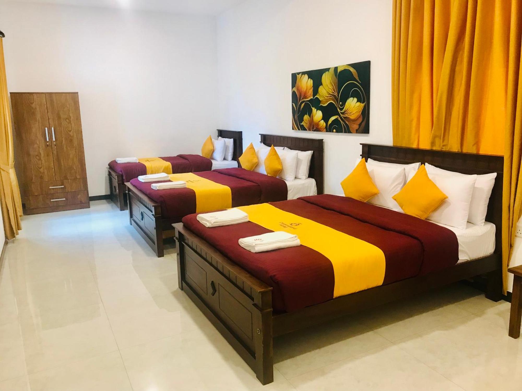 נוארה אליה Queensland Hotel מראה חיצוני תמונה