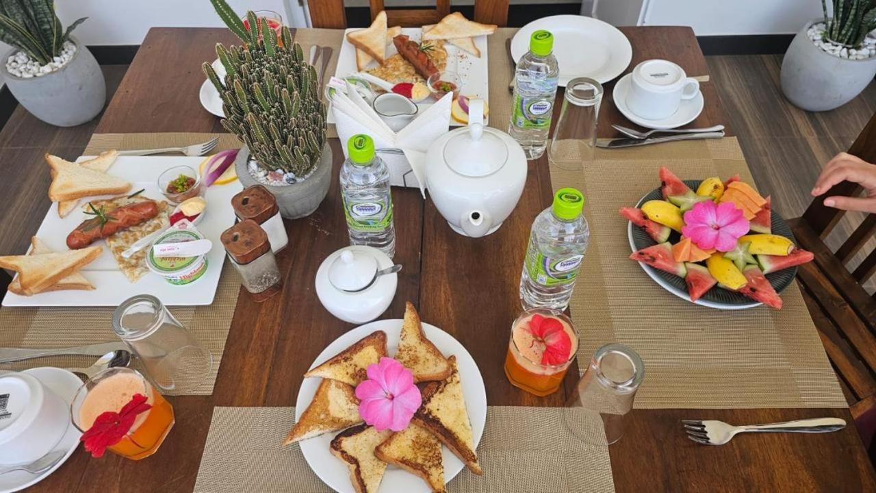 נוארה אליה Queensland Hotel מראה חיצוני תמונה