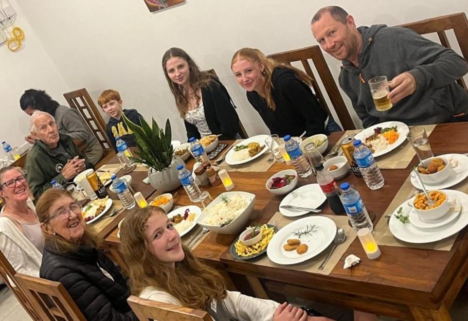 נוארה אליה Queensland Hotel מראה חיצוני תמונה